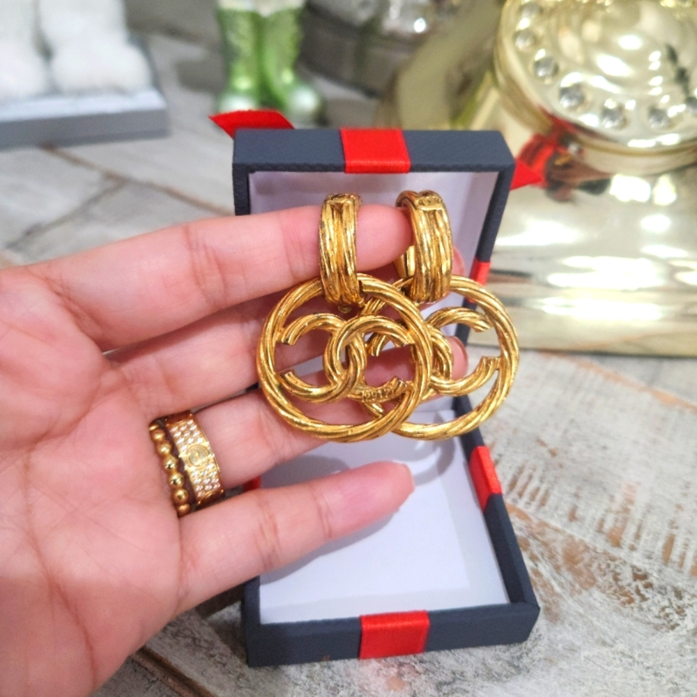 Chanel vintage dangling bamboo earrings 2 way